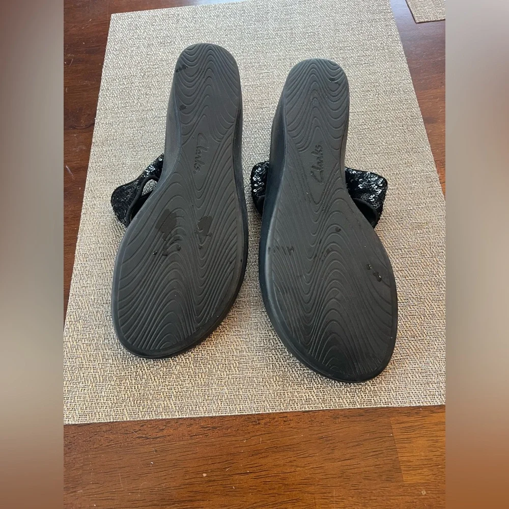 Clarks Women's‎ Black Sequin Wedge Sandals
